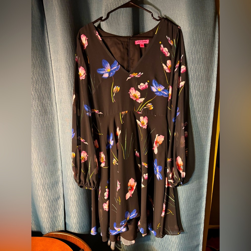 Betsey Johnson Long sleeve Floral Dress